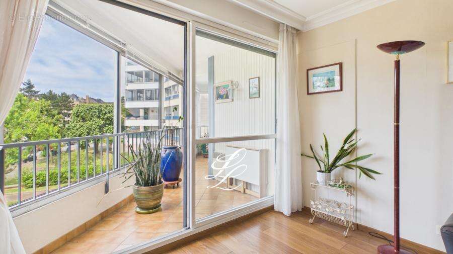 Appartement 104 m² à Rennes  - photo 195