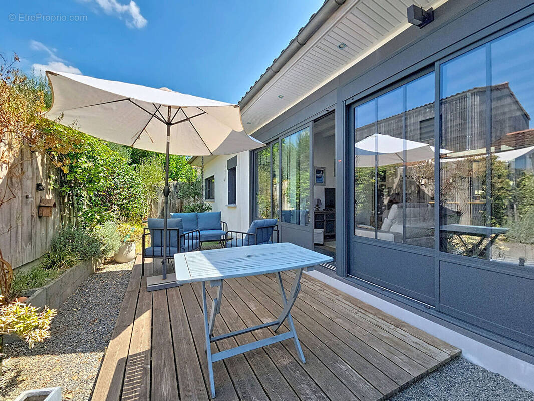 Maison 5 pièces 120 m² · à Pessac · 120 m² · 525 000 €