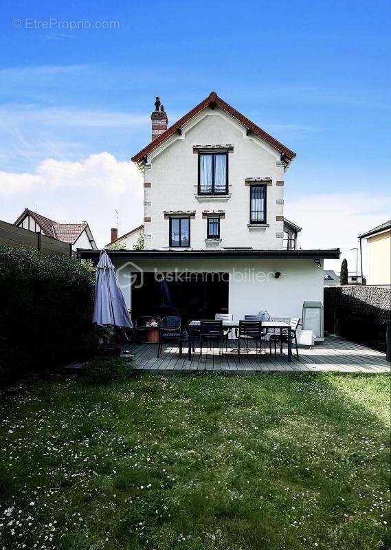Proche de la station Sartrouville maison familiale au calme - photo 22