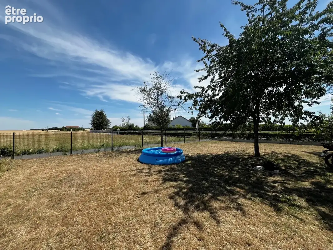Longère trois chambres et jardin - photo 24