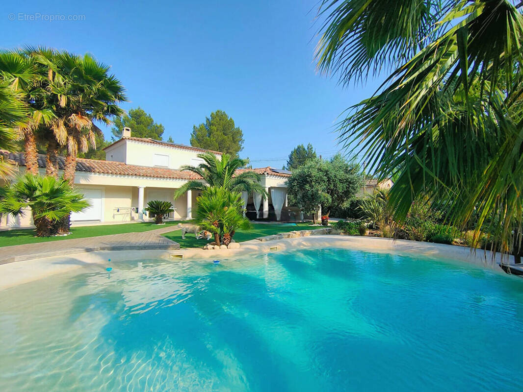 Maison à DRAGUIGNAN