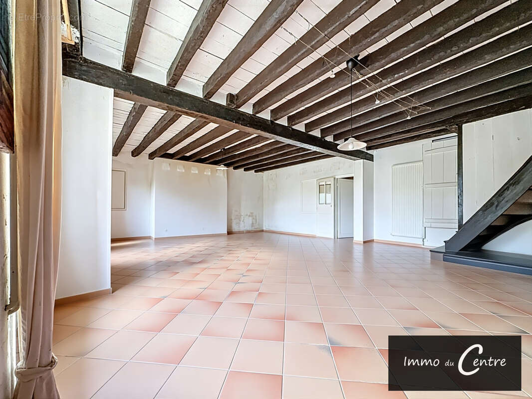 Maison à MONTMIRAIL