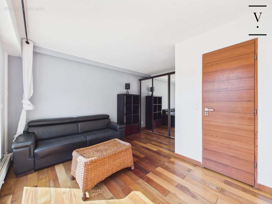 Appartement à PARIS-12E