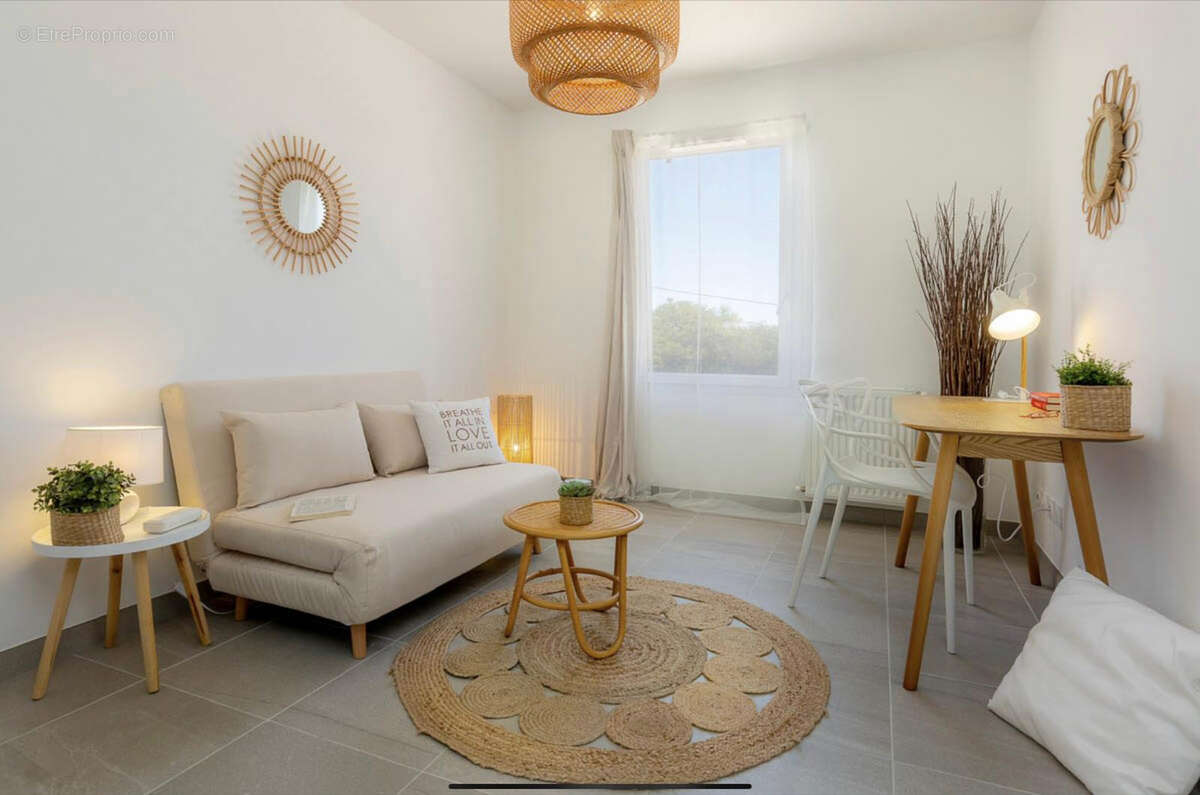 Appartement à MARSEILLE-9E