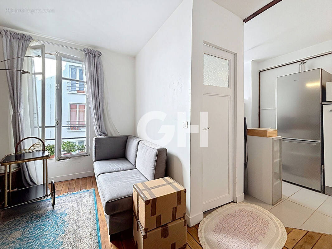 Appartement à PARIS-20E