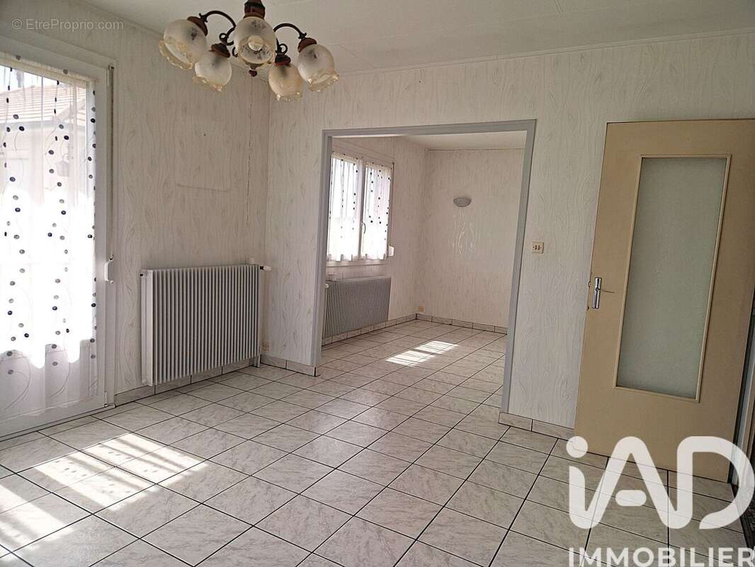 Maison 94 m² à Emagny  - photo 2