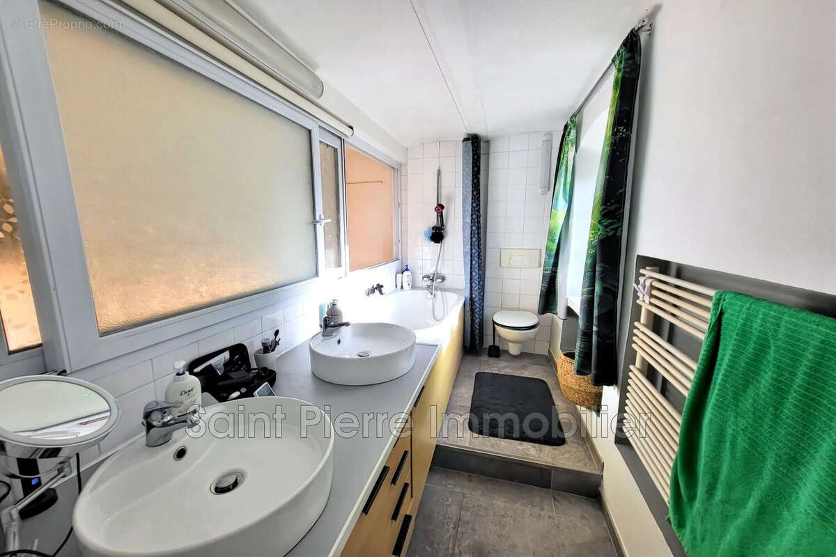 Maison à CAGNES-SUR-MER