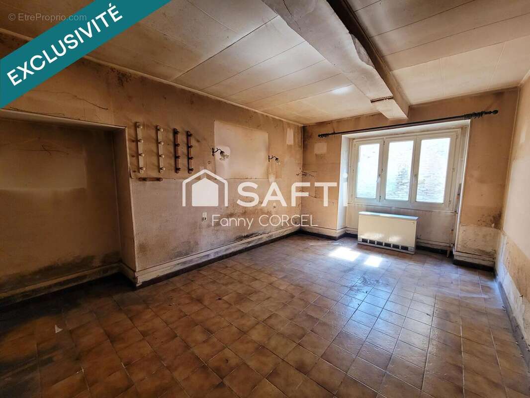 Maison 110 m² à Montigny-Sur-Aube  - photo 4