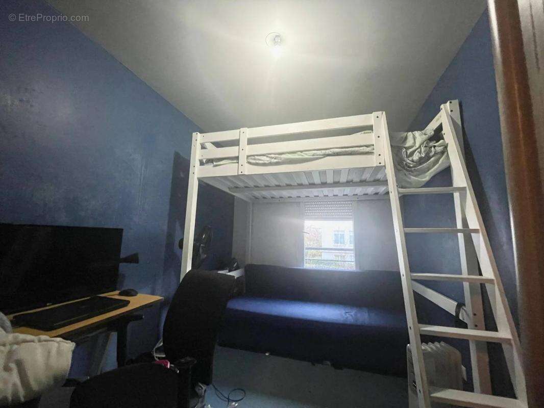 Appartement à VIGNEUX-SUR-SEINE