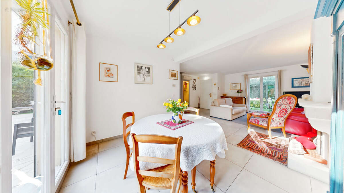 Maison à MARSEILLE-9E