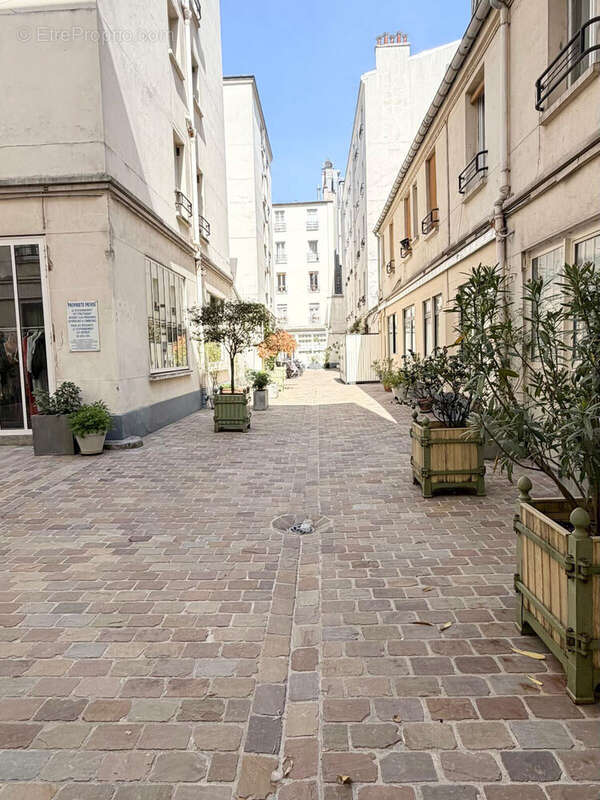Photo 2 - Appartement à PARIS-11E