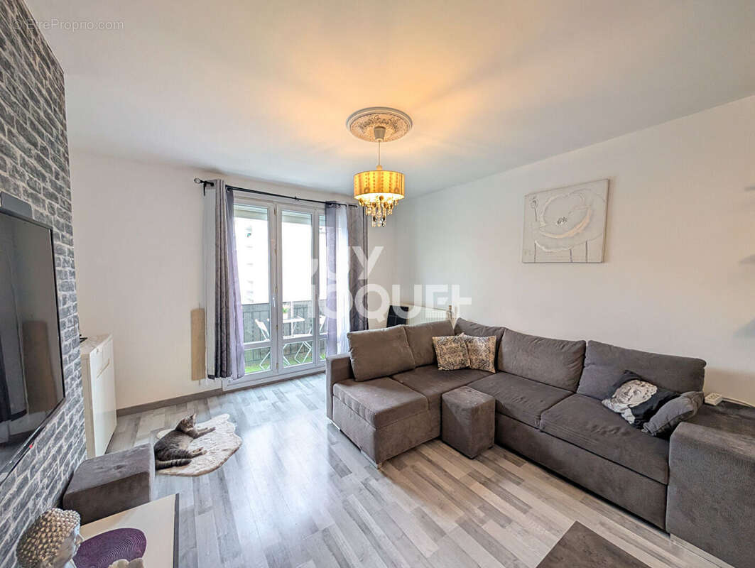 Appartement à RUEIL-MALMAISON