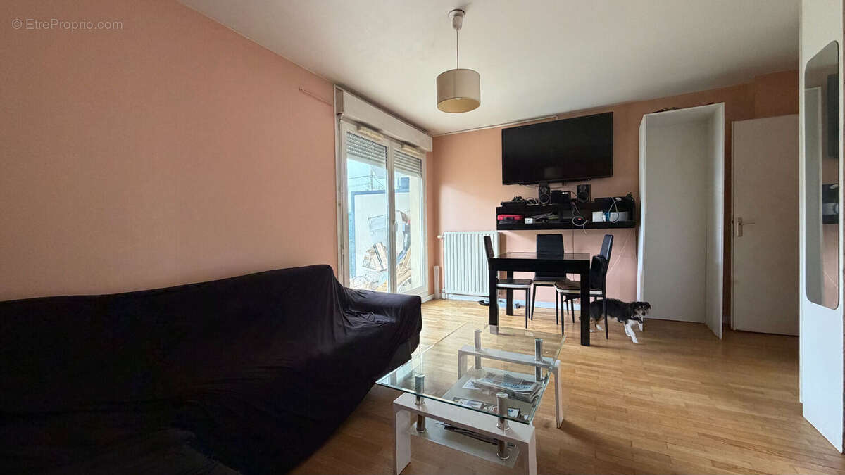 Appartement à LIVRY-GARGAN
