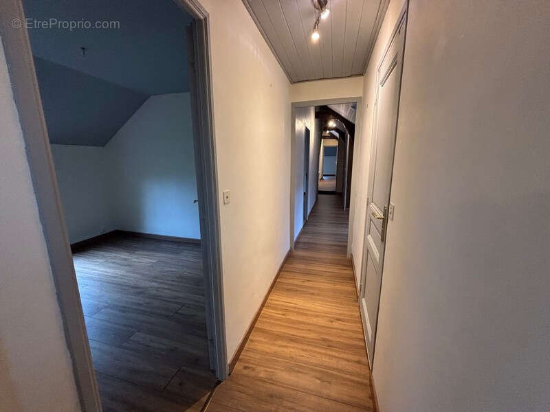 Maison à SAINT-MARTIN-DE-BOSCHERVILLE