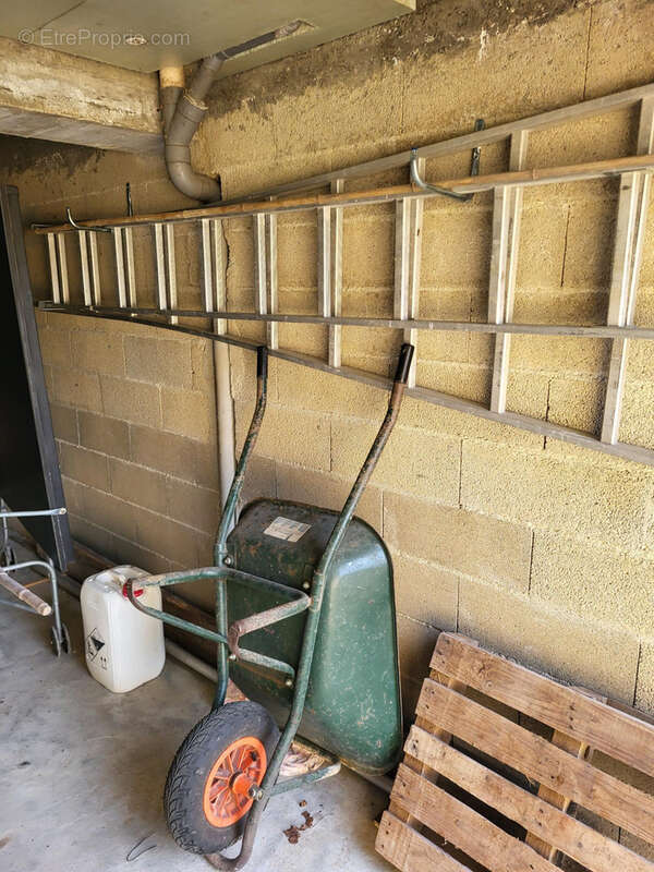 Maison à LACAPELLE-BIRON