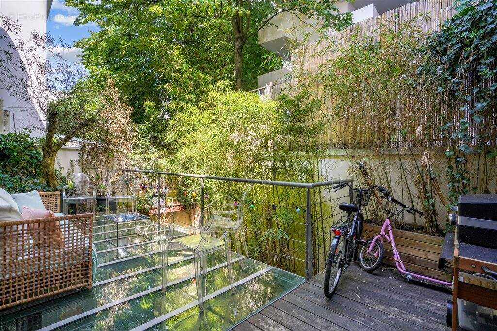 Maison à NEUILLY-SUR-SEINE