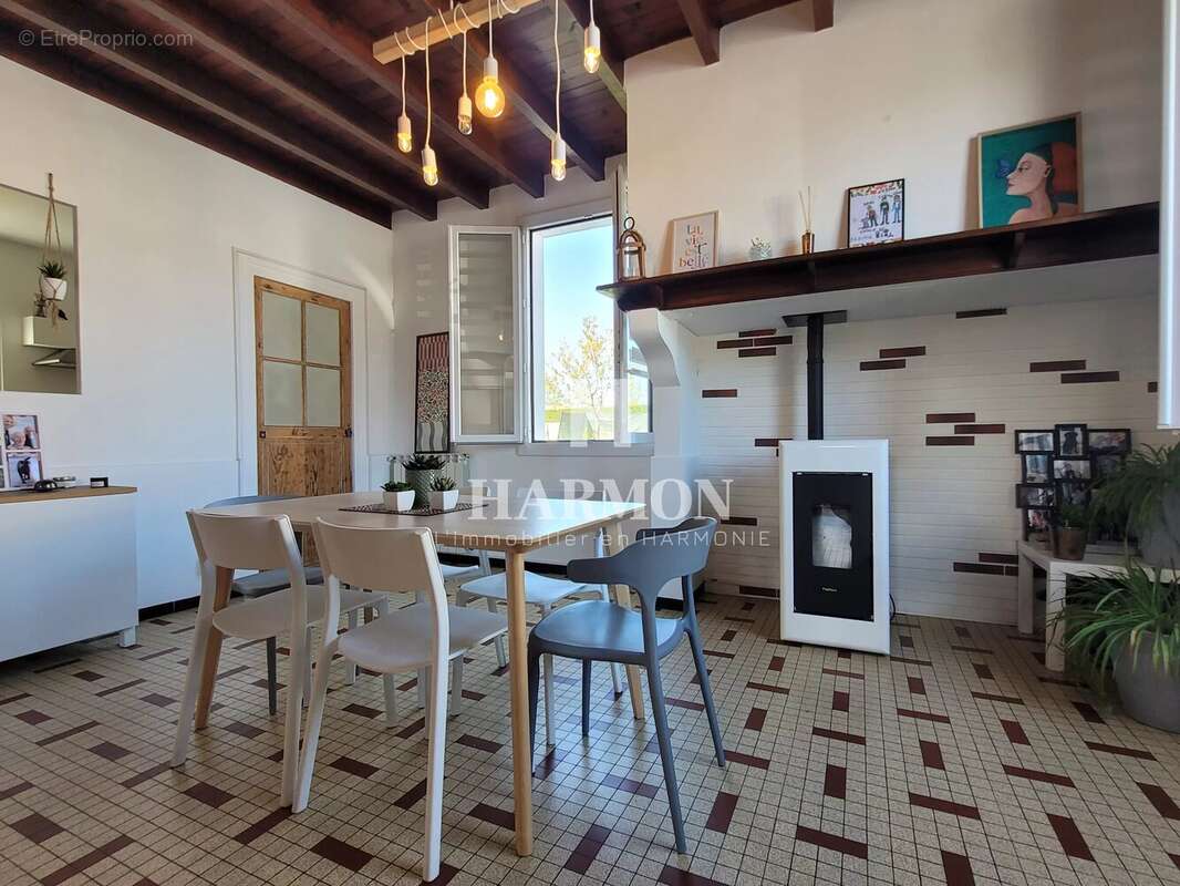 Maison à ARTIX
