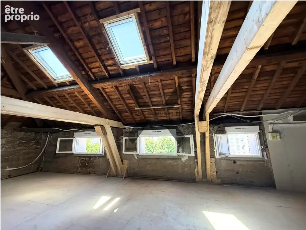 Appartement à rénover   55 m2   Roanne - photo 7