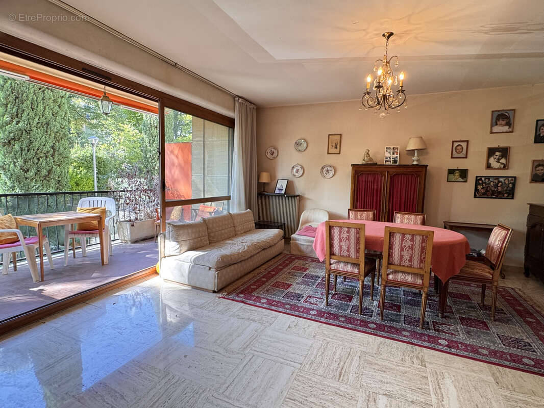Appartement à AIX-EN-PROVENCE
