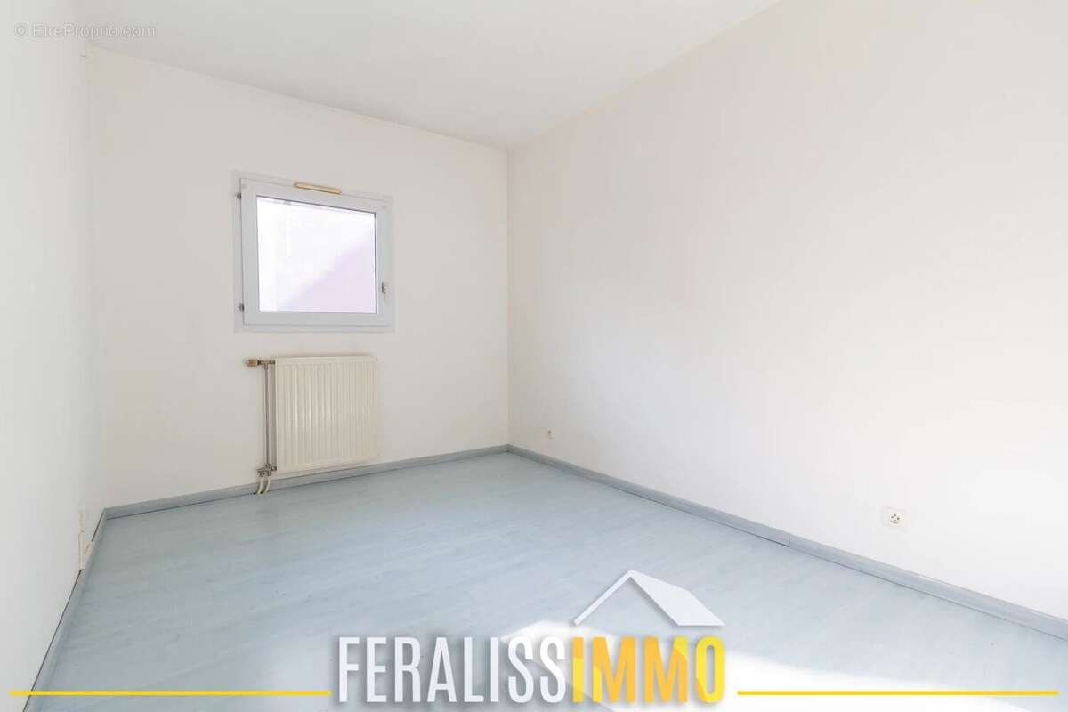 Appartement à JOUY-LE-MOUTIER