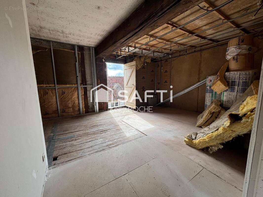 Maison 215 m² à La Ferte-Vidame  - photo 8