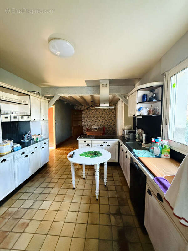 Maison à POCE-LES-BOIS