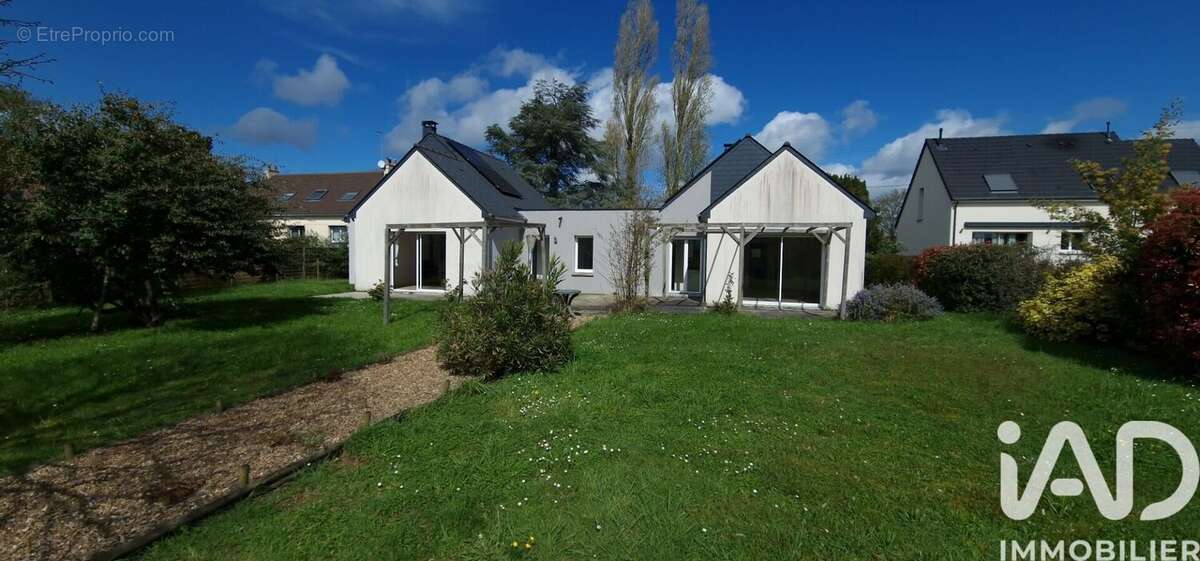 Photo 2 - Maison à COULAINES