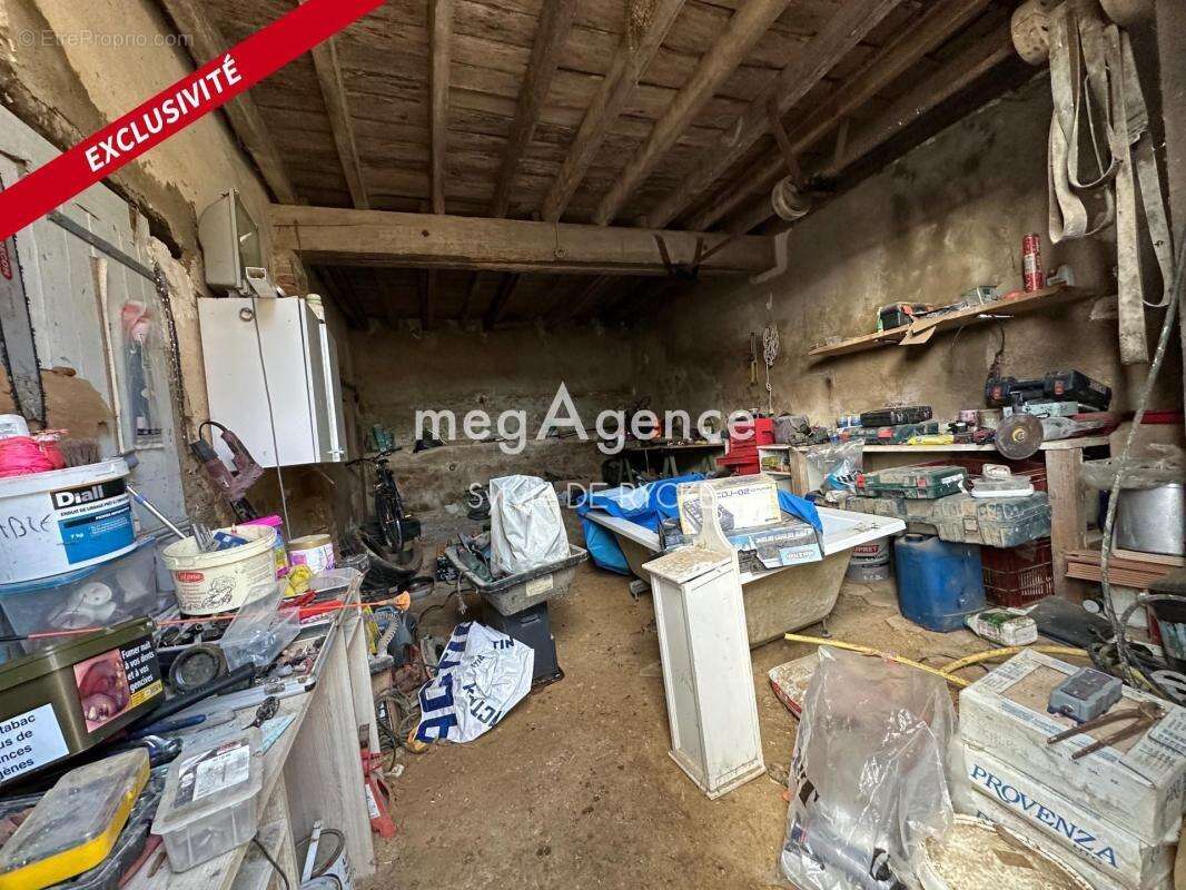 Longère sur 1364m2 de terrain - photo 13