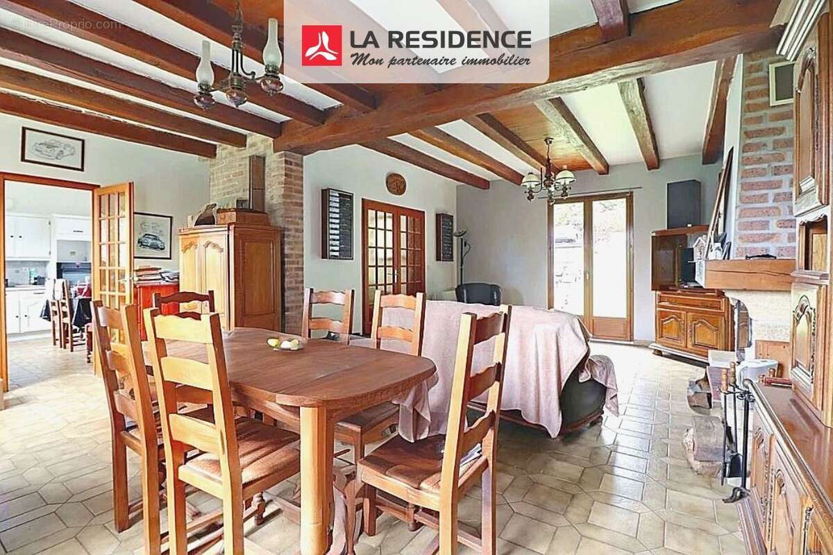 Maison à L&#039;ETANG-LA-VILLE