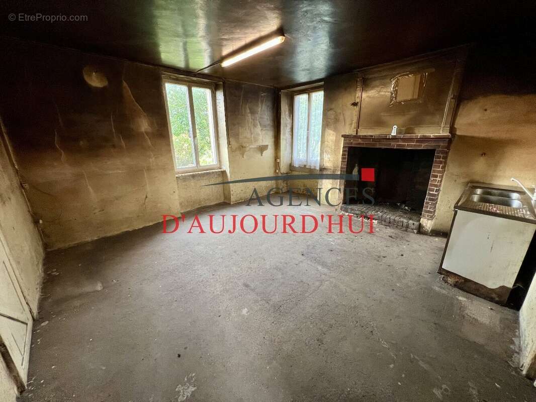 Maison à VILLERS-BOCAGE