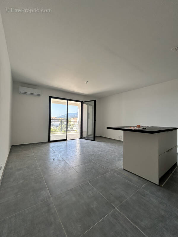 Appartement à SAN-NICOLAO
