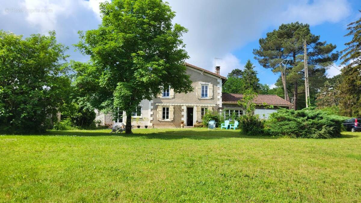 Maison à MUSSIDAN