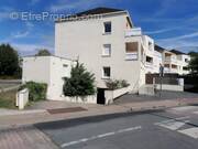 Appartement à VILLIERS-LE-BACLE