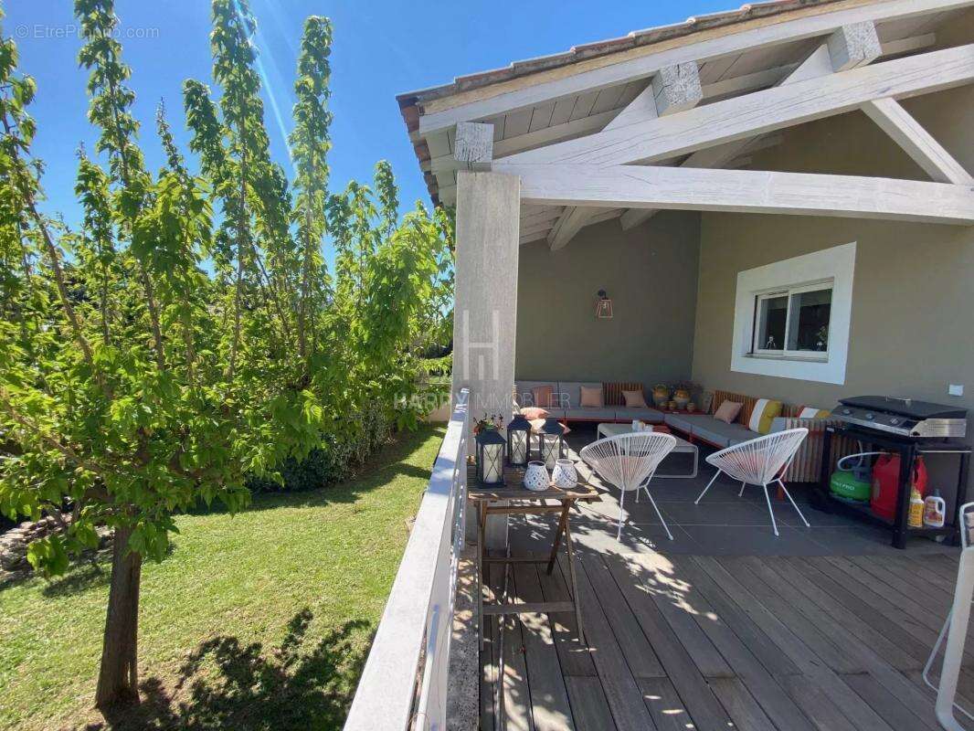 Maison à MAUSSANE-LES-ALPILLES