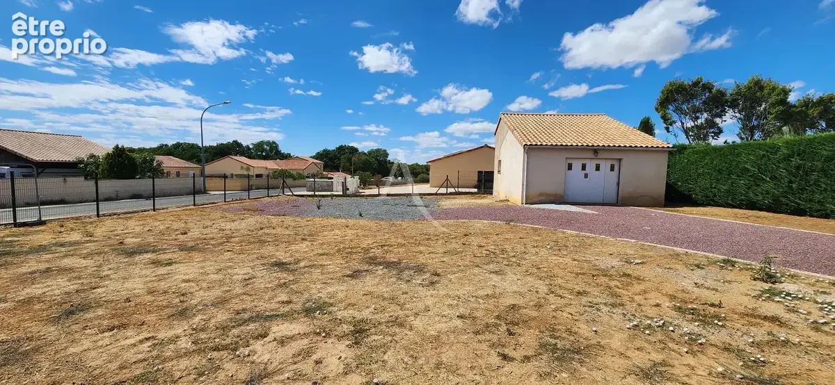 Vivonne - terrain constructible viabilise- garage - photo 4