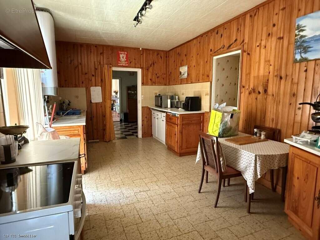 Maison à VILLEFAGNAN