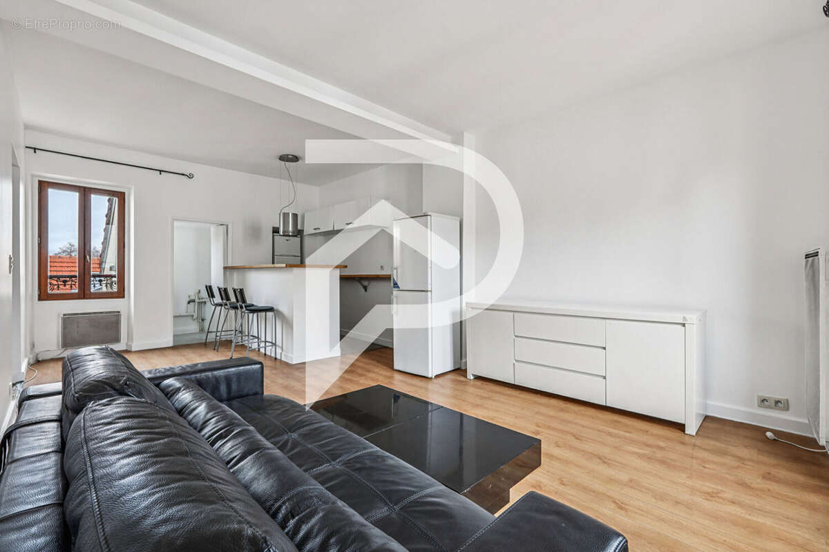 Appartement à COLOMBES