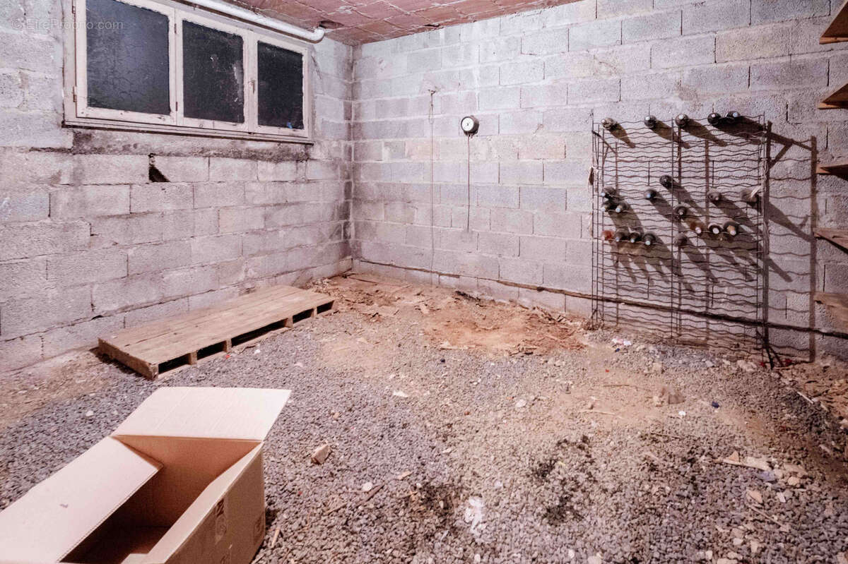 Maison à LA LONGEVILLE