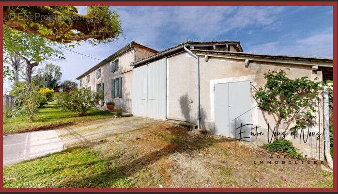 Maison à COIMERES
