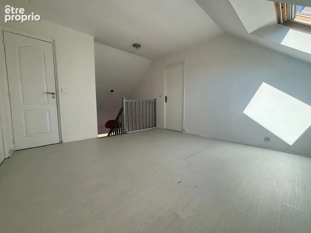 Maison 6 pièces 124 m² à vendre à Saint-Pierre-Du-Perray (91280) - photo 9