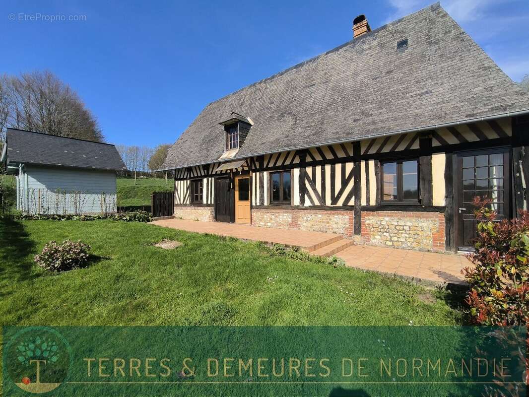 Maison à BONNEVILLE-LA-LOUVET