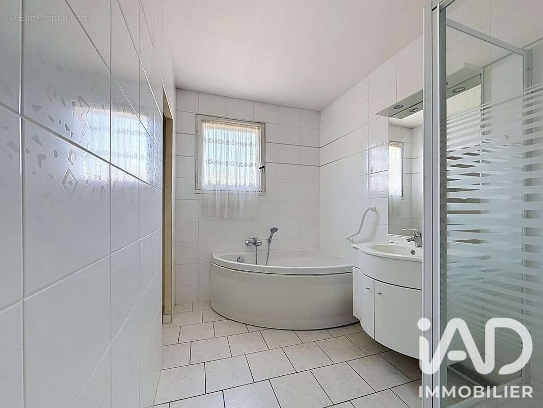 Maison 90 m² à Fameck  - photo 3