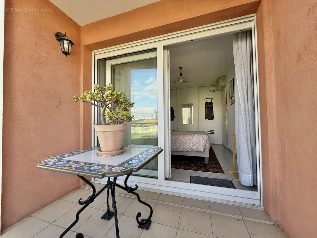 Appartement à HYERES