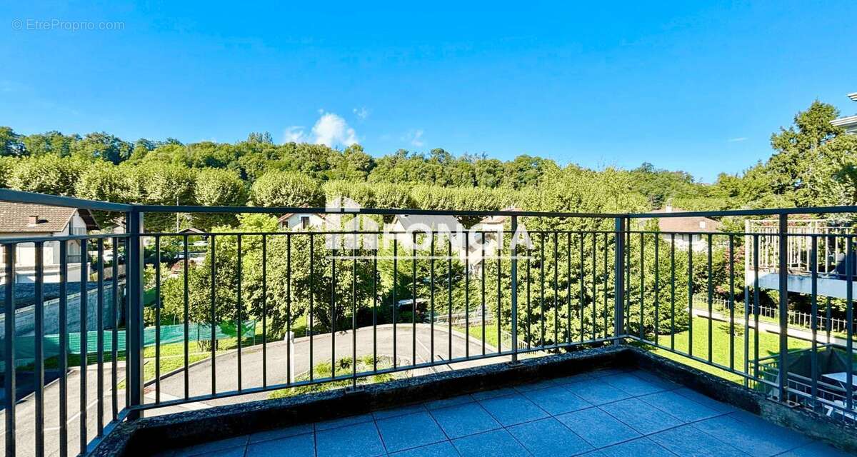 Appartement à AIX-LES-BAINS