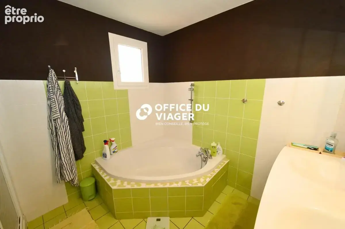 Maison - 4 pièces - 152,57 m² - photo 9