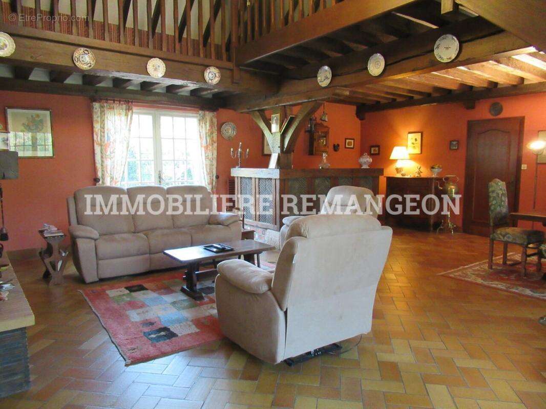 Maison à MENESTREAU-EN-VILLETTE