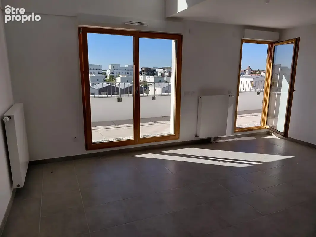 Appartement t5 neuf avec 4 chambres, terrasse et 2 garages - secteur bussy saint georges - photo 2