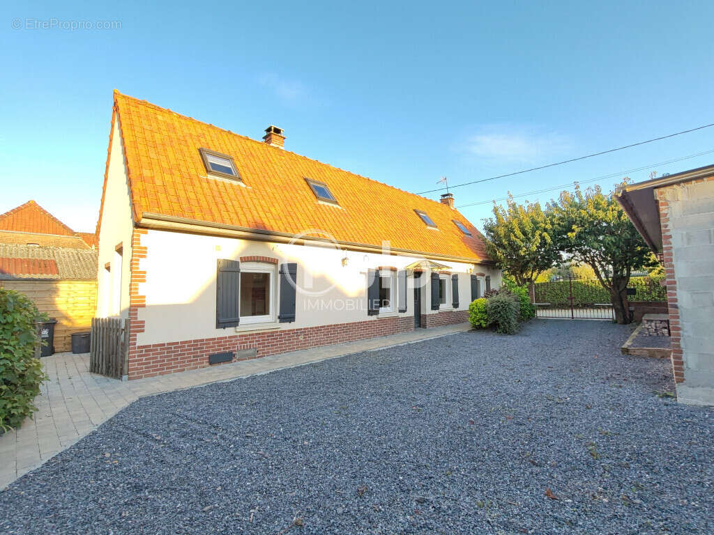 Maison à QUERCAMPS