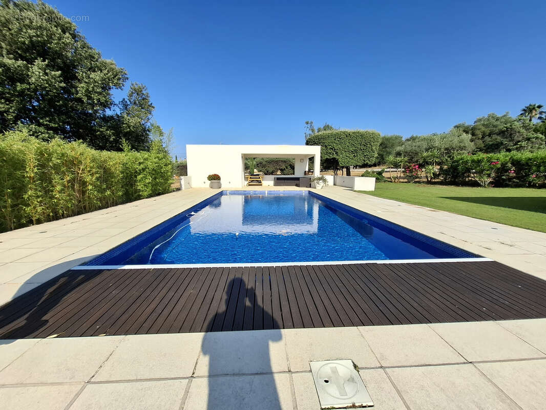 Maison à LA CADIERE-D'AZUR