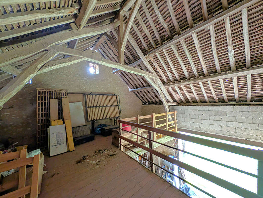 Maison à SAINT-AUBIN-CHATEAU-NEUF
